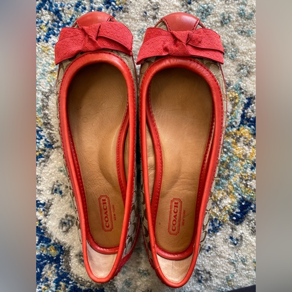 Coach Saundra Red leather flat - size 5 EUC - Picture 5 of 9